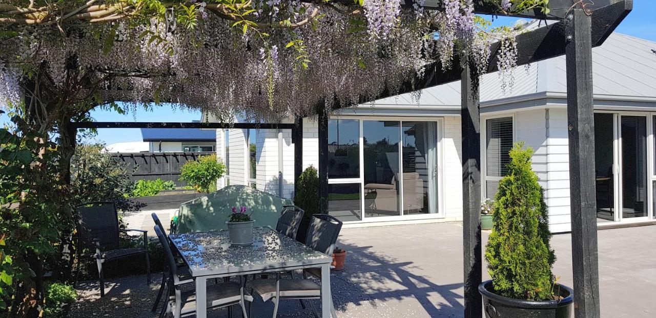 Courtenay B & B Kaiapoi エクステリア 写真